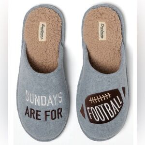 BRAND NEW Dearfoams Cozy Comfort Men's Sunday Football Scuff Slippers Size 11/12